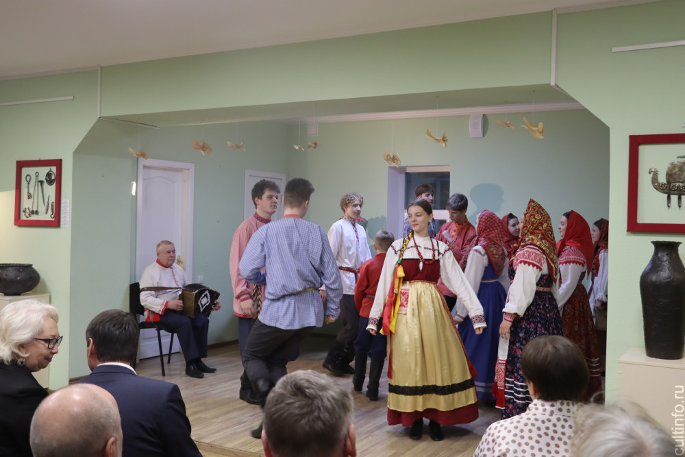 Фольклорный  коллектив ШТНК 