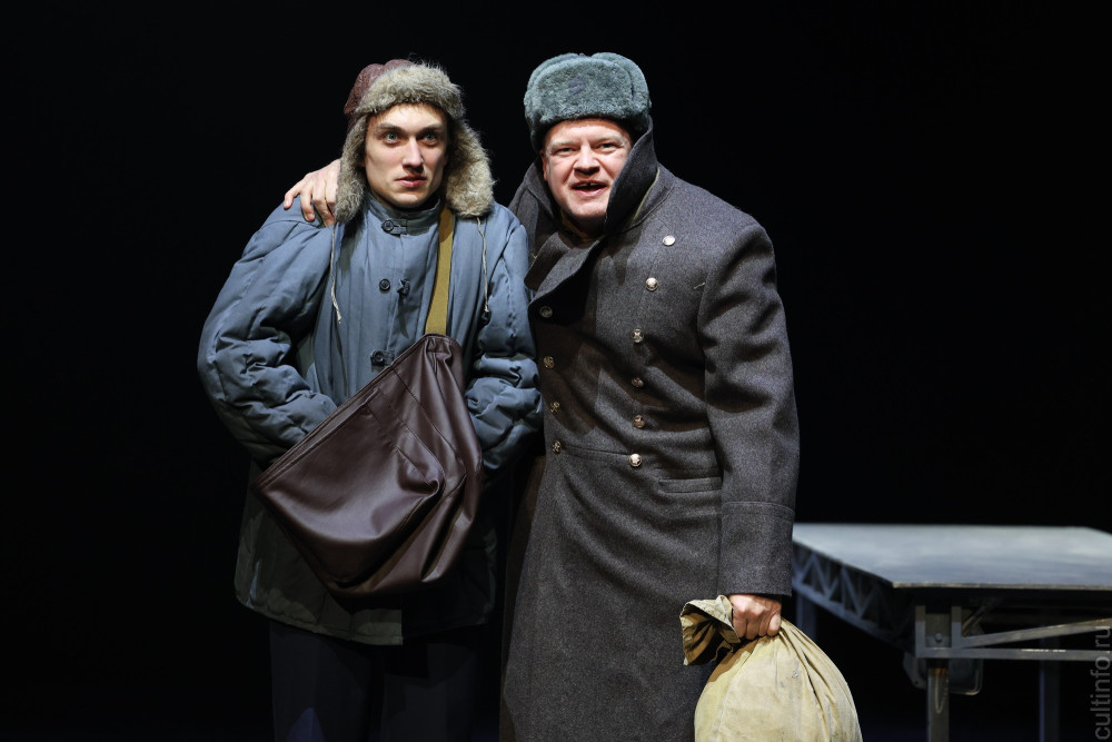 Впервые на сцене: премьеру «Почтальон из Николаевки» к 80-летию Победы представили в Вологодском ТЮЗе