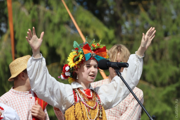 Алексеевская ярмарка. vk.com/verkhovazhskij35