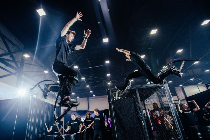 Шоу «Jump Performance», фото vk.com/jumpperformance 