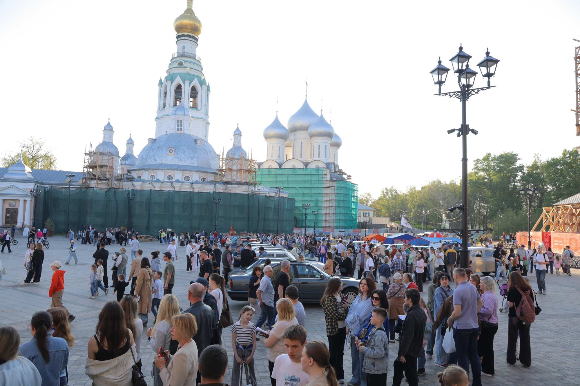 Девять площадок и семь тысяч посетителей: в Вологодском музее-заповеднике в девятнадцатый  раз прошла акция «Ночь музеев». Фото Сергея Юрова 