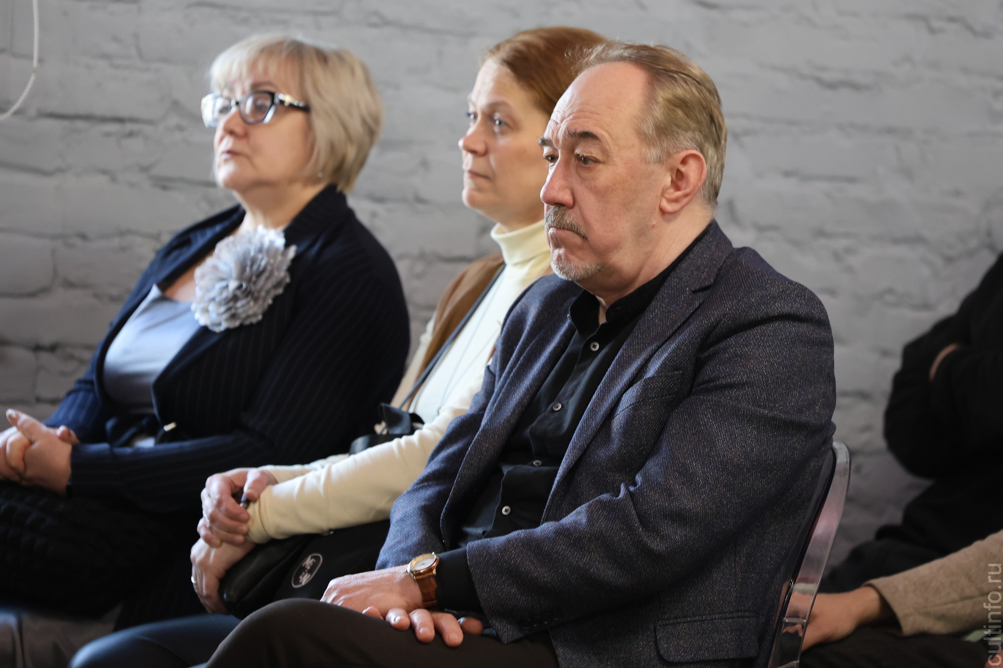 Развитие вологодского театра в современном контексте обсудили на завершающем круглом столе фестиваля «ВОТ»