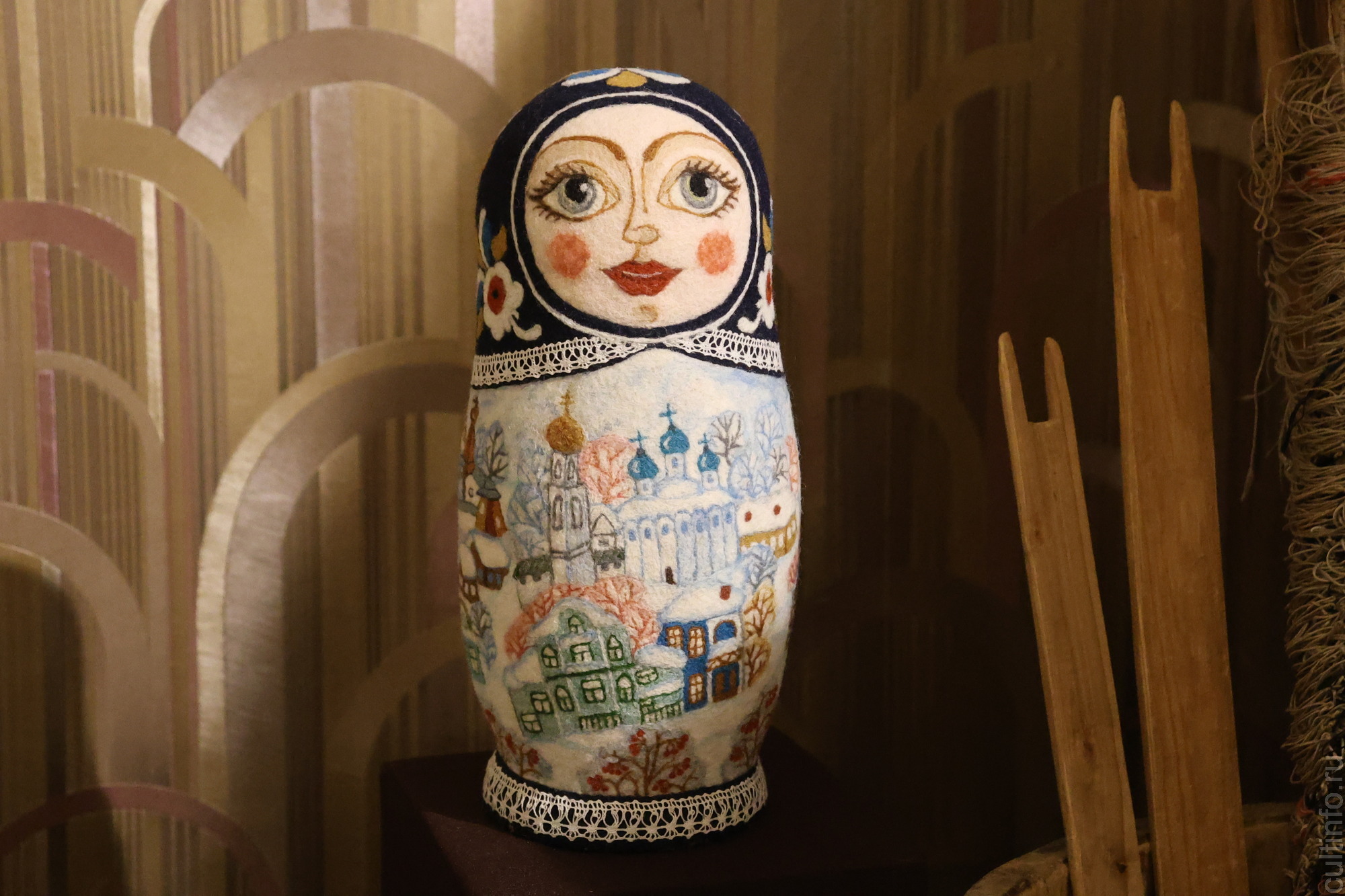  Авторские игрушки, мишки Тедди и вологодские росписи: выставка «Жить в мечте» вологжанки Валентины Кузнецовой работает в «Мире забытых вещей»