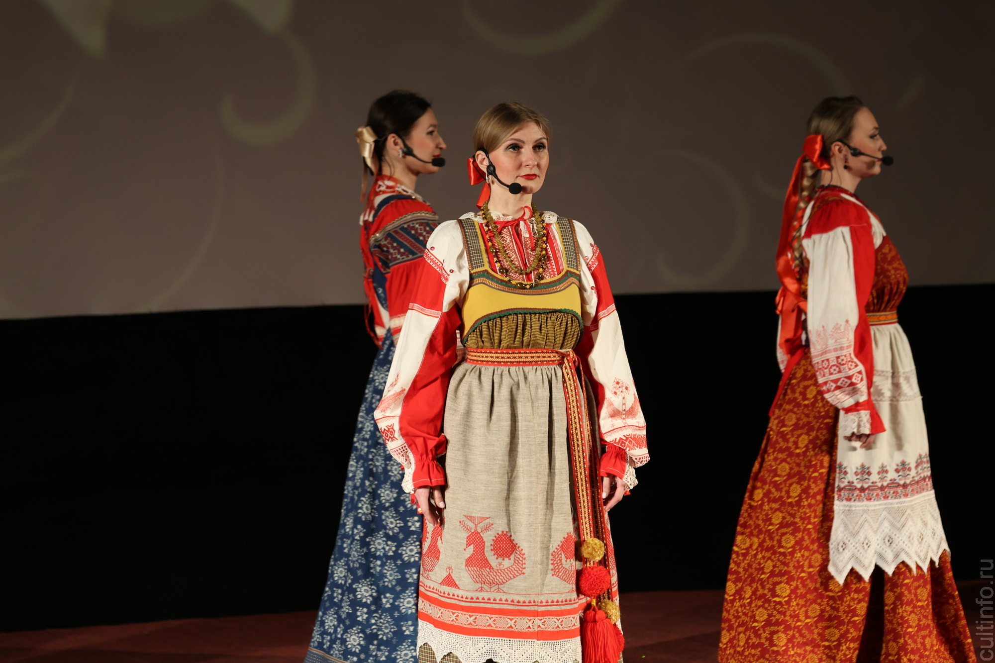 Итоги Международного  фестиваля сказок «Фрески Севера: фольклор и семья» подвели в минувшие выходные в Вологде 