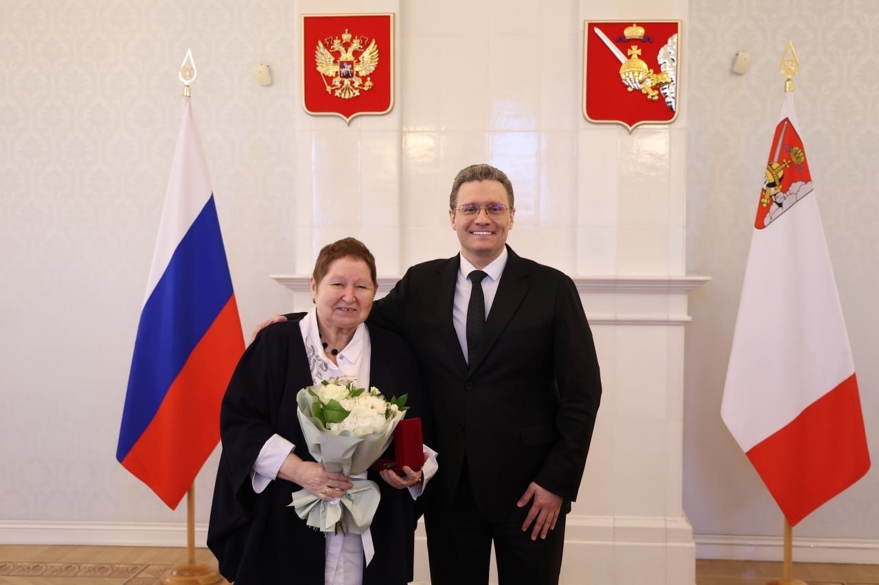 Художник-реставратор Тамара Рыбакова награждена медалью «За заслуги перед Вологодской областью»