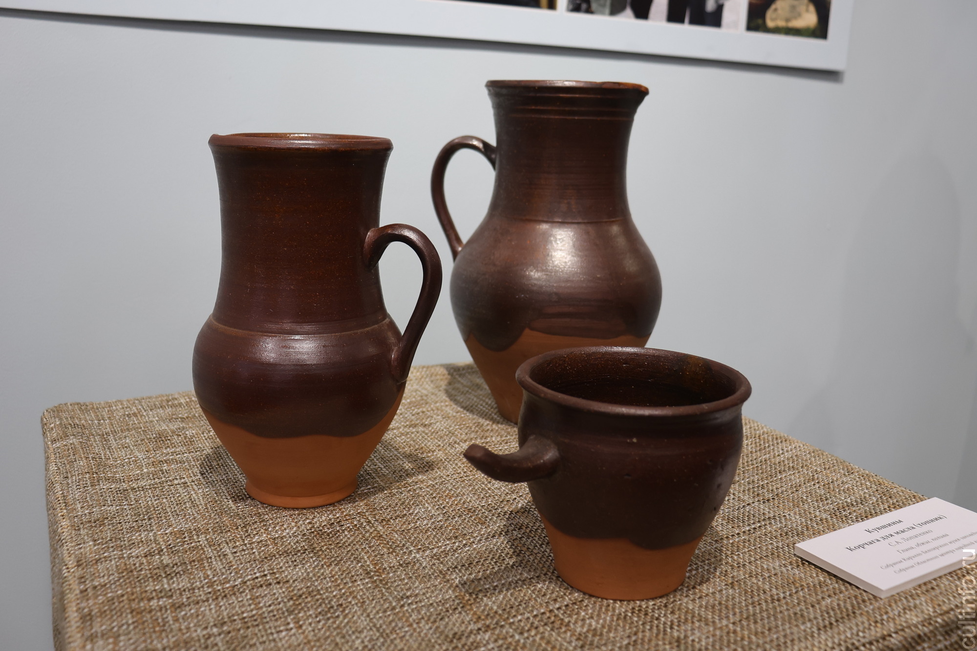 Керамику Сергея Лопатенко и его коллег представили на выставке в Мастерской Татьяны Чистяковой в Вологде
