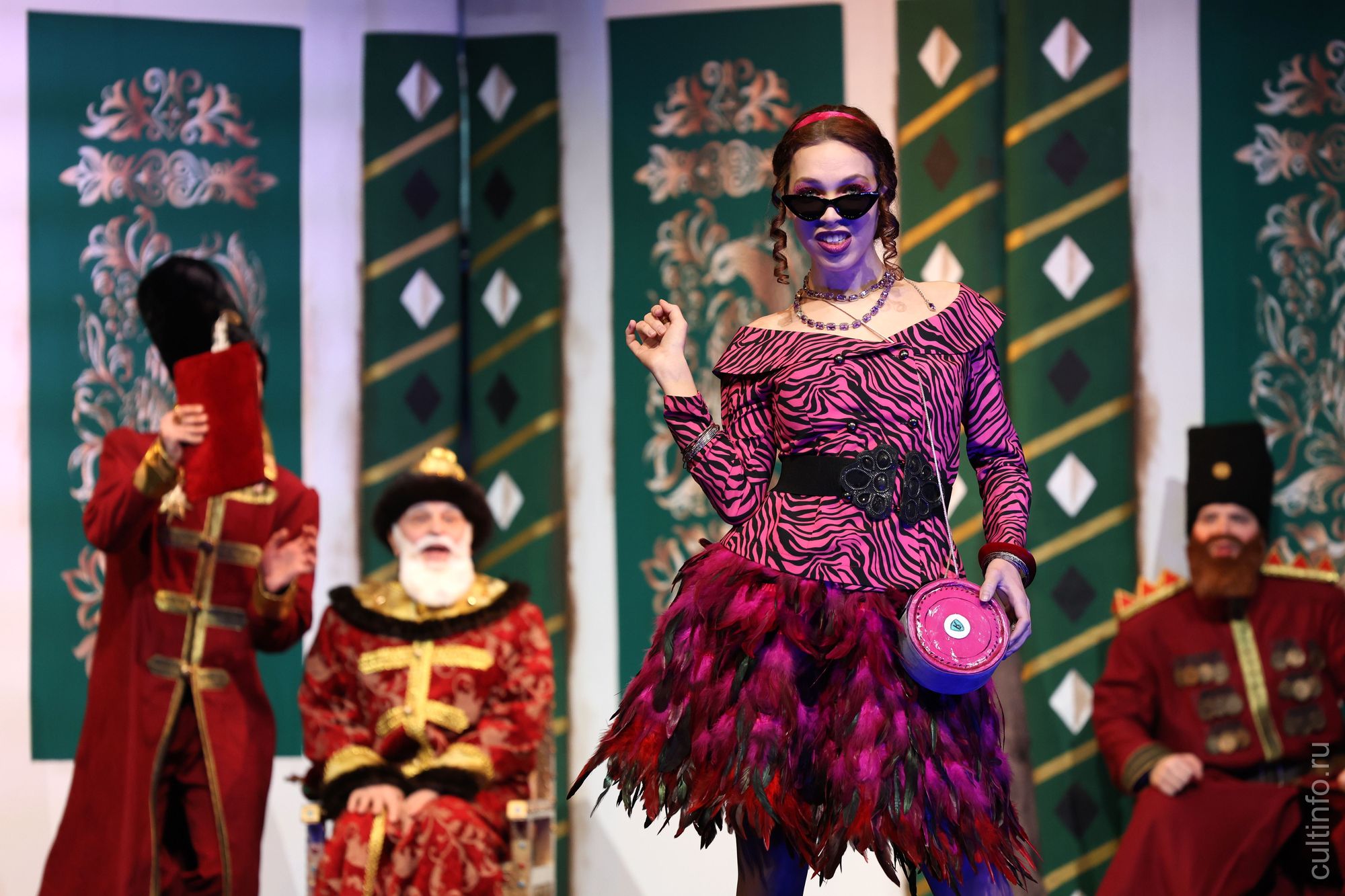 Спектакль «Царевна-лягушка» Вологодского драматического театра