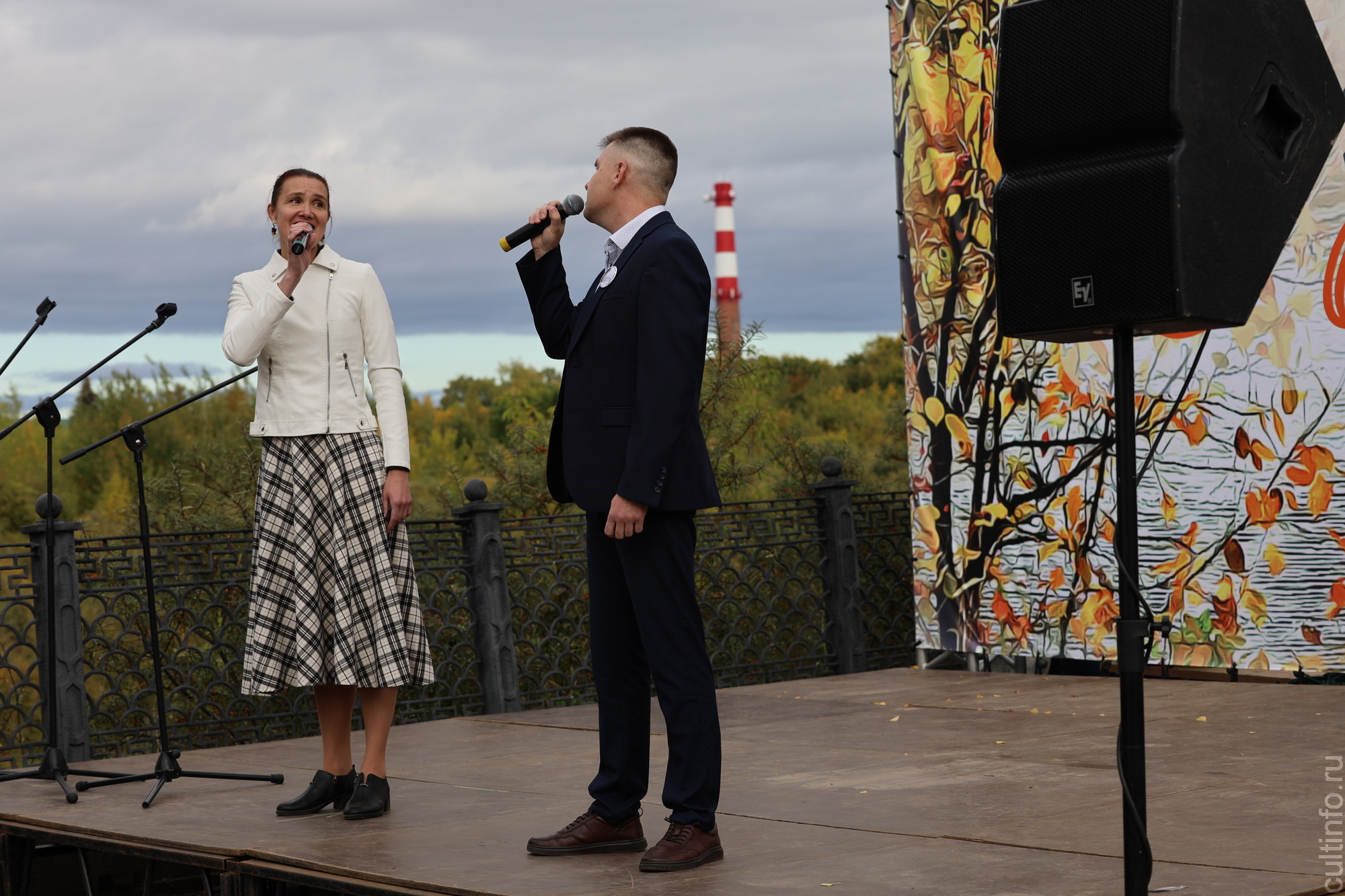 Анна Малиновская и Егор Трофимов 