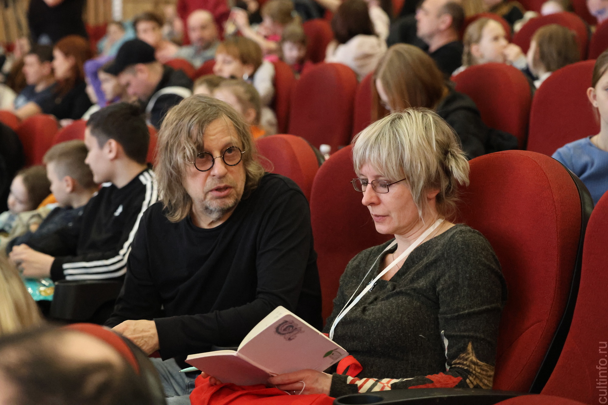 Итоги Международного  фестиваля сказок «Фрески Севера: фольклор и семья» подвели в минувшие выходные в Вологде 