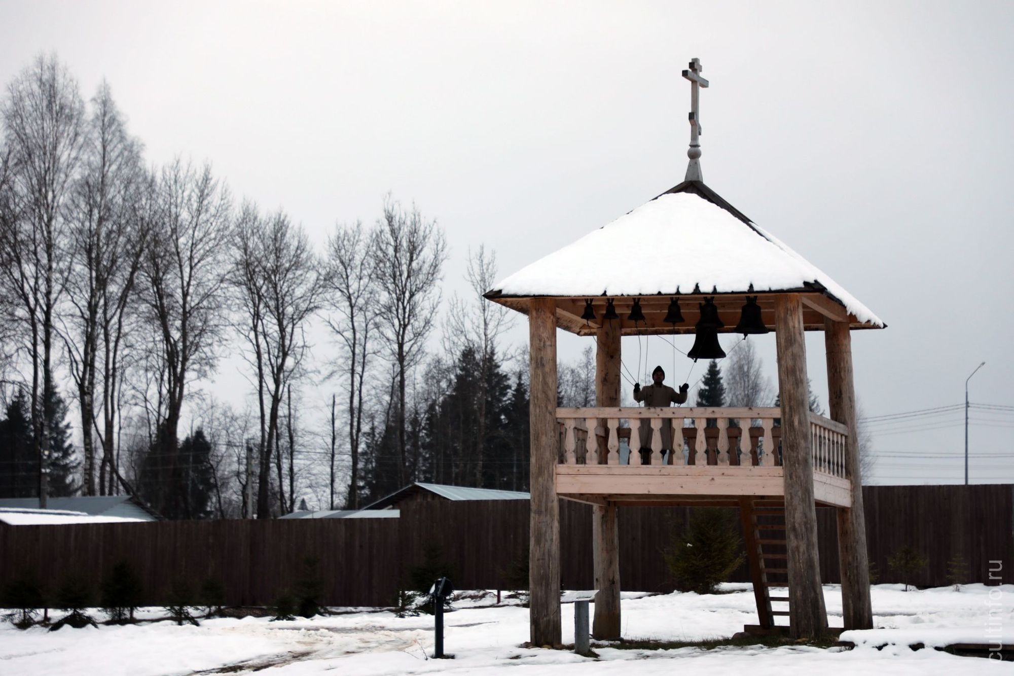 Звонница Георгиевской церкви