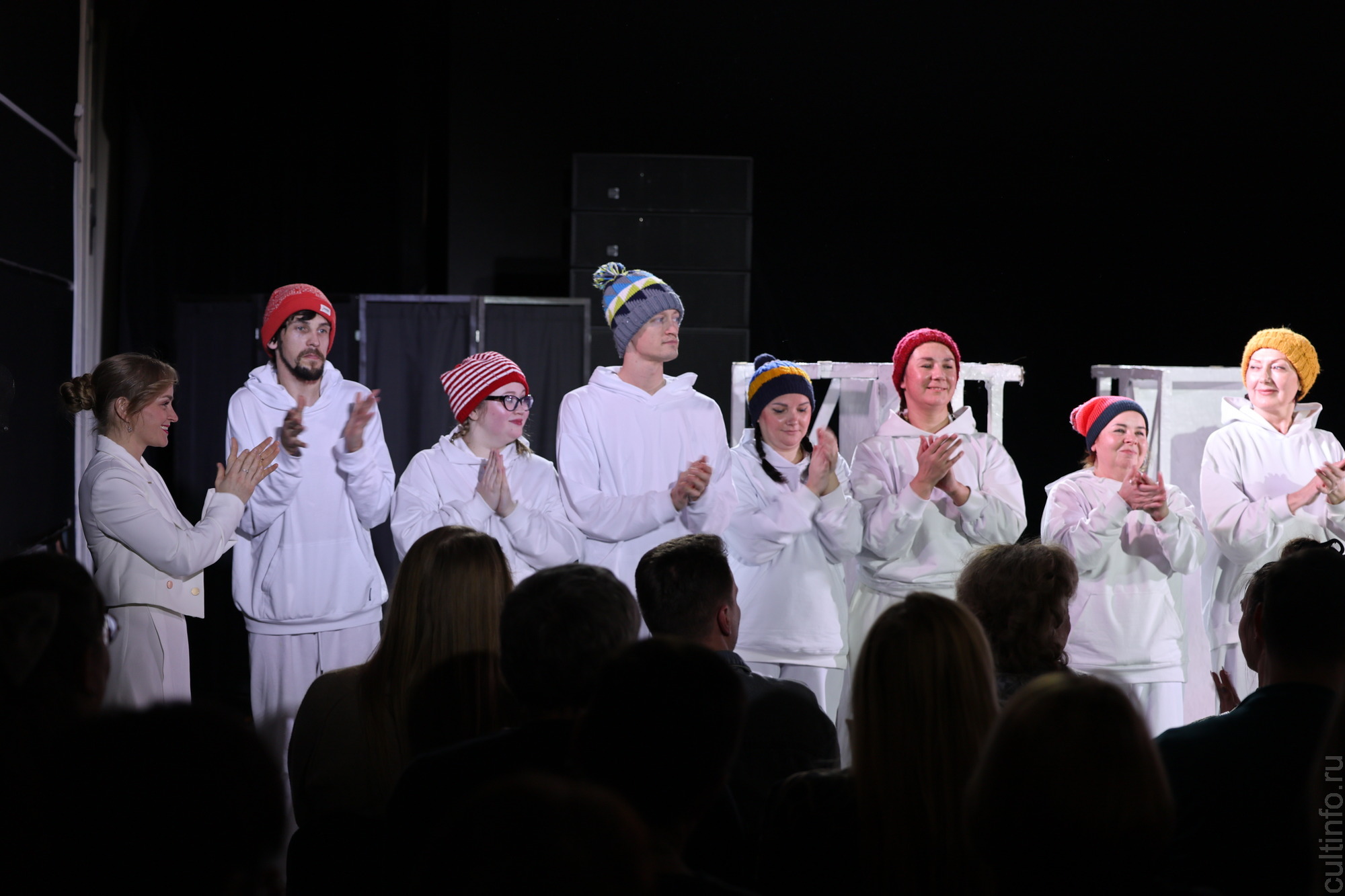 Арт-терапия или сам себе артист: актерская мастерская «Безмаски» набирает команду на очередной поток