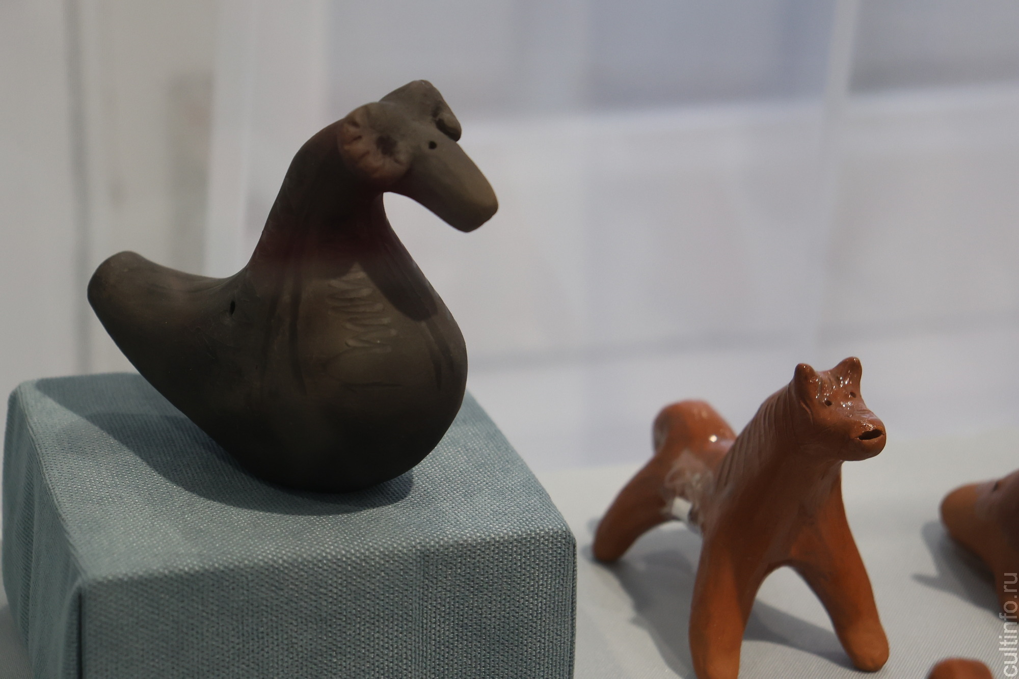 Керамику Сергея Лопатенко и его коллег представили на выставке в Мастерской Татьяны Чистяковой в Вологде