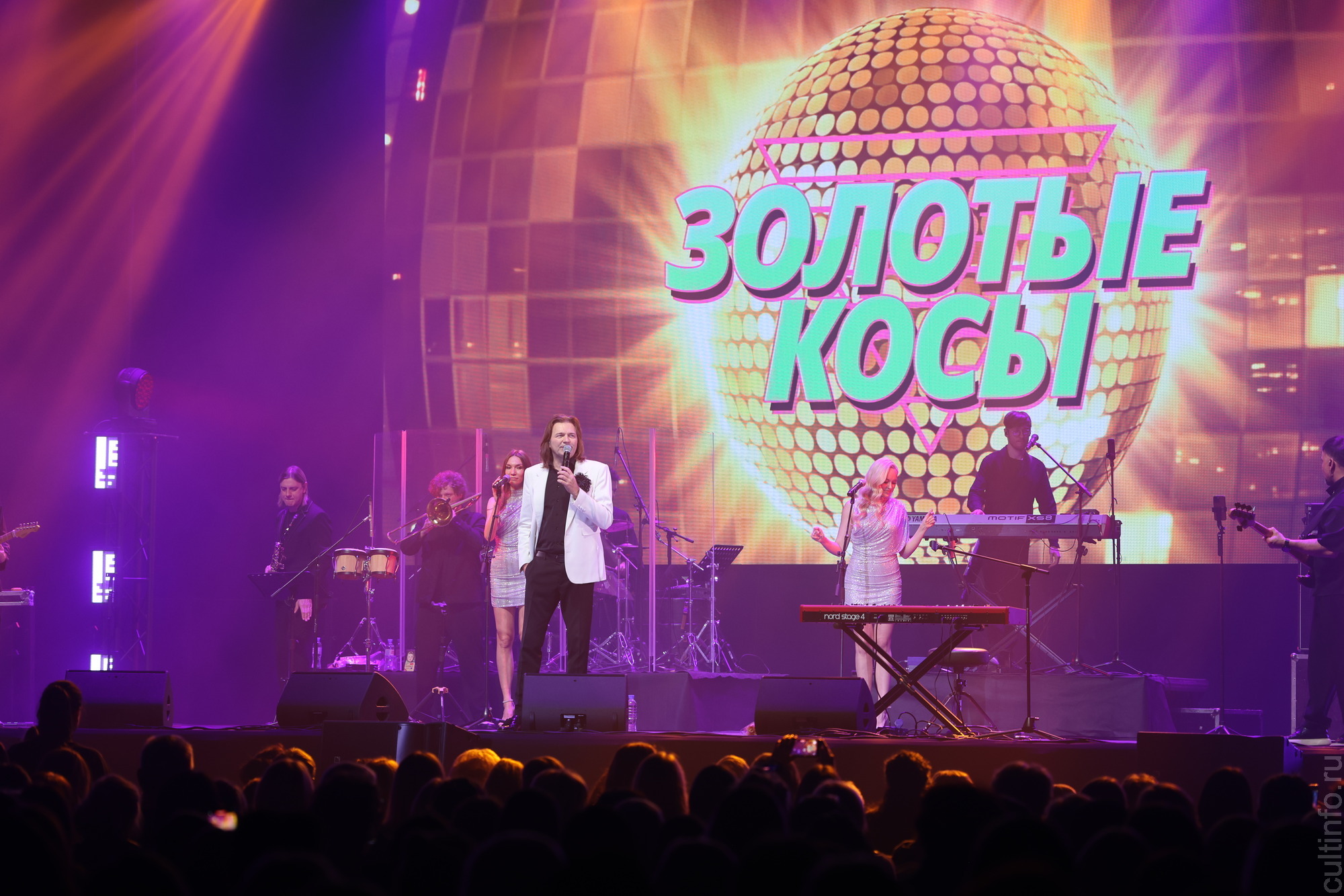 Более 2,5 тысяч вологжан побывало на бесплатном концерте Дмитрия Маликова