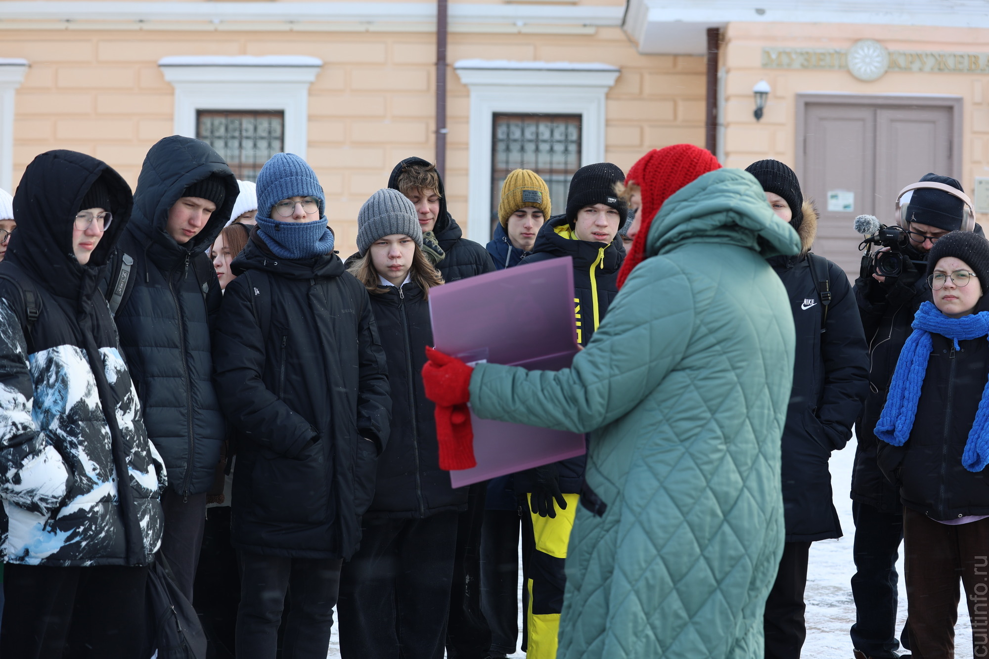 Вологодская детская областная библиотека предлагает маршрут «Вологодское лето Сергея Есенина» 