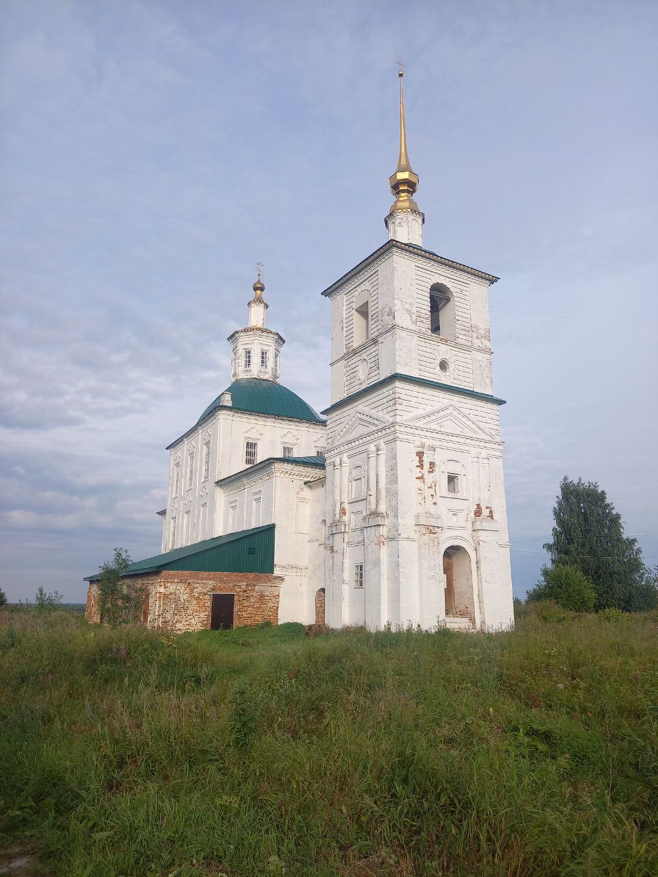 Храм Николая Чудотворца в Комарице. Фото Михаила Рогозного