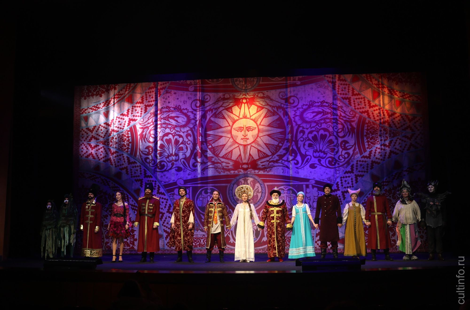 Спектакль «Царевна-лягушка» Вологодского драматического театра