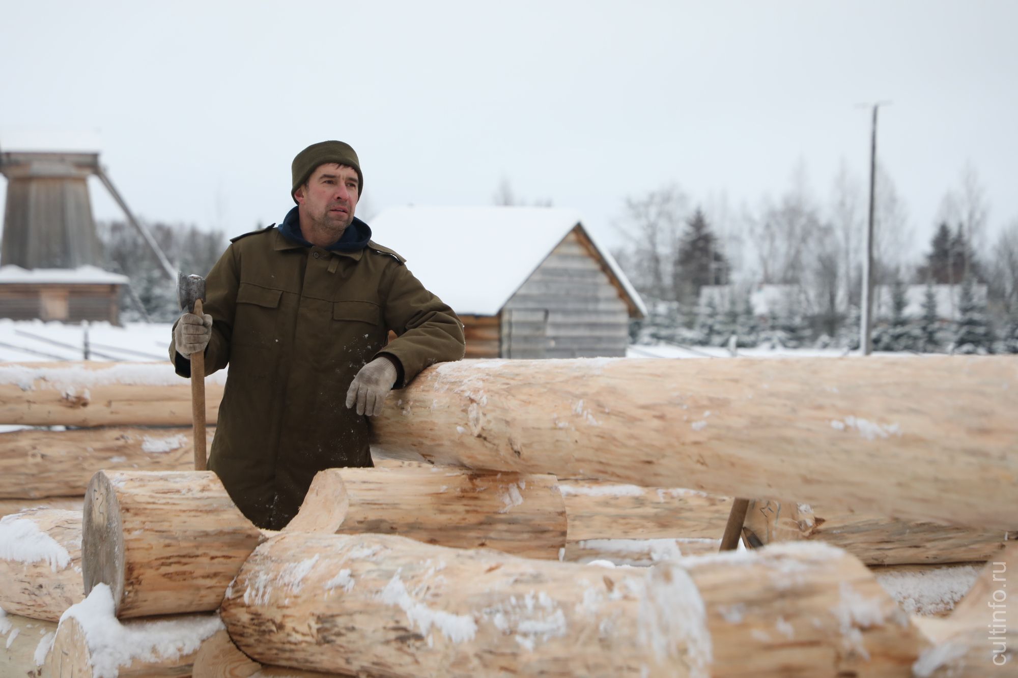 Новый объект – пожарное депо – скоро появится в Архитектурно-этнографическом музее «Семенково». Работы ведет реставрационно-строительная служба музея
