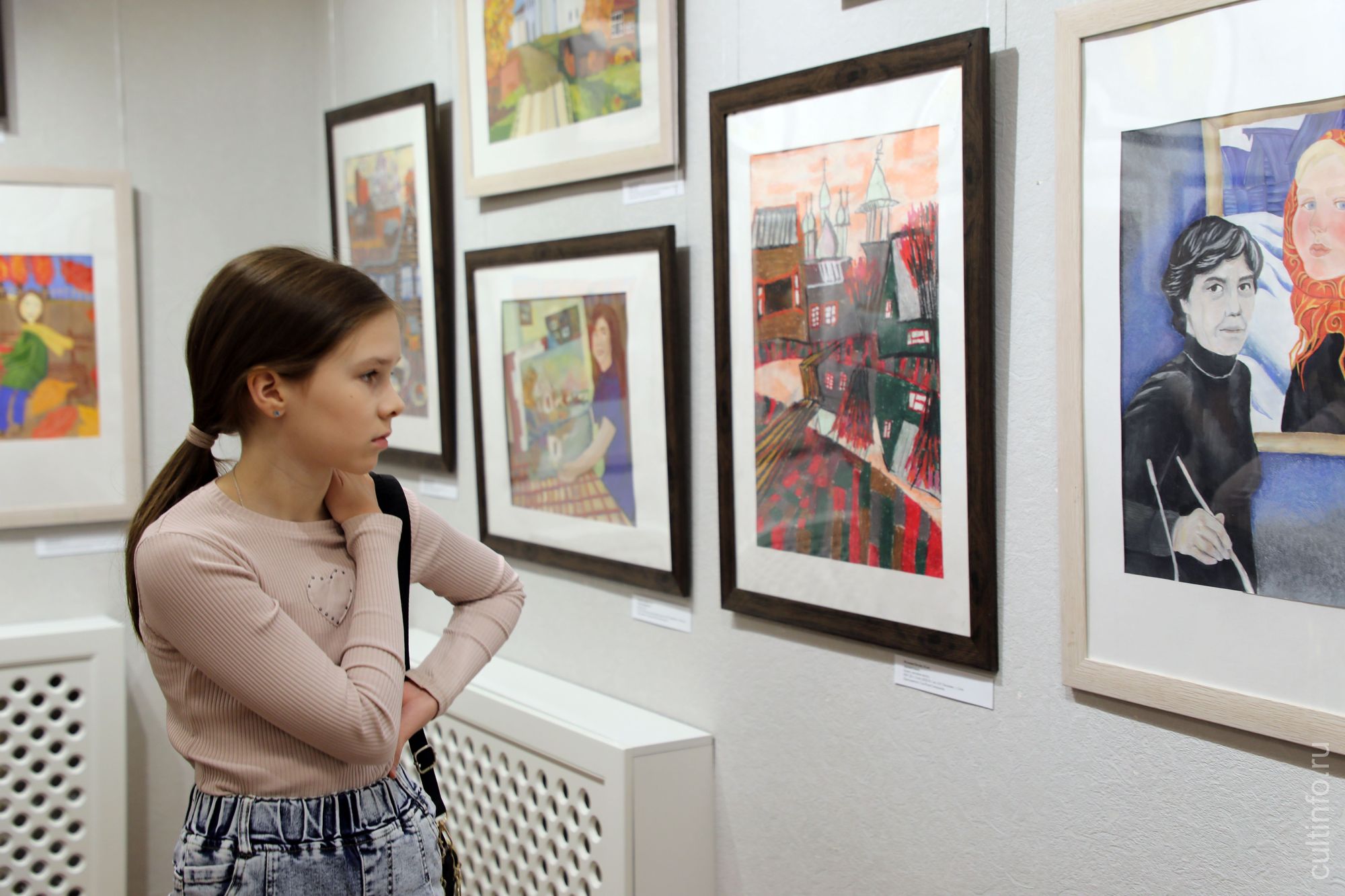 Традиционная выставка детского рисунка «Мой край родной, мой Север милый…» открылась в Доме Корбакова