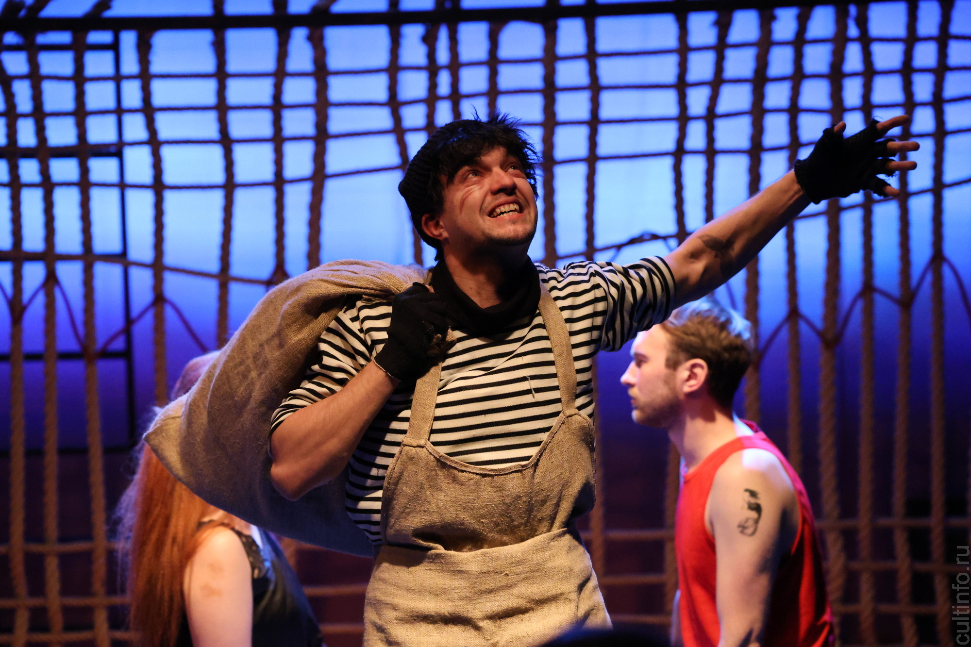 Старуха Изергиль» стала третьей премьерой сезона в Вологодском драматическом театре 