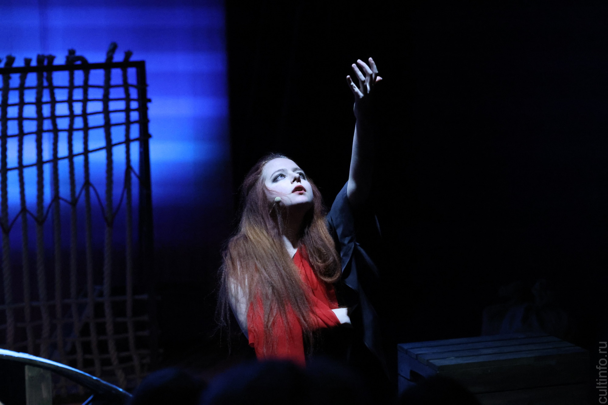 Старуха Изергиль» стала третьей премьерой сезона в Вологодском драматическом театре 