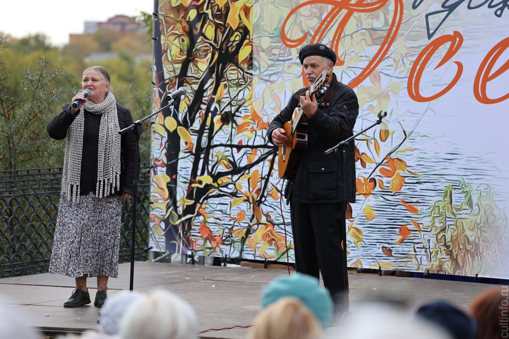 Самым ярким фестивальным событием стал концерт у памятника Николаю Рубцову