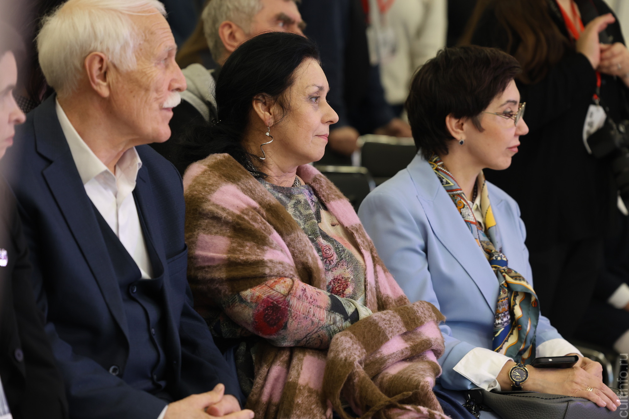 20-летний юбилей большим праздничным мероприятием отметил литературно-художественный журнал «Вологодский ЛАД»