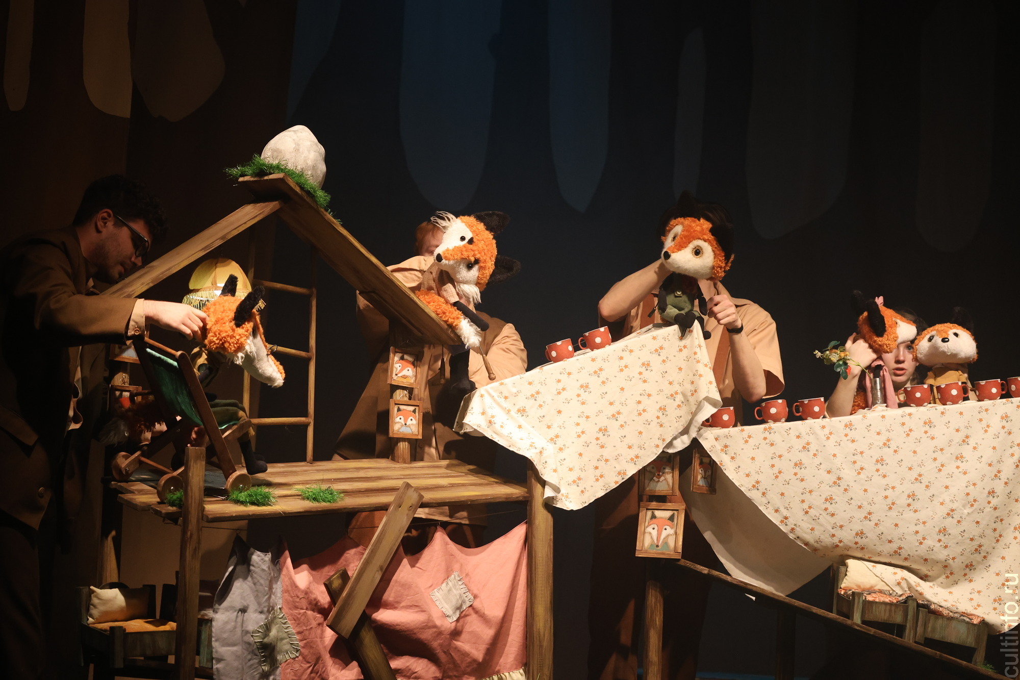 Новый спектакль театра кукол «Теремок» «Тутта Карлссон и Людвиг четырнадцатый» учит дружбе и взаимовыручке