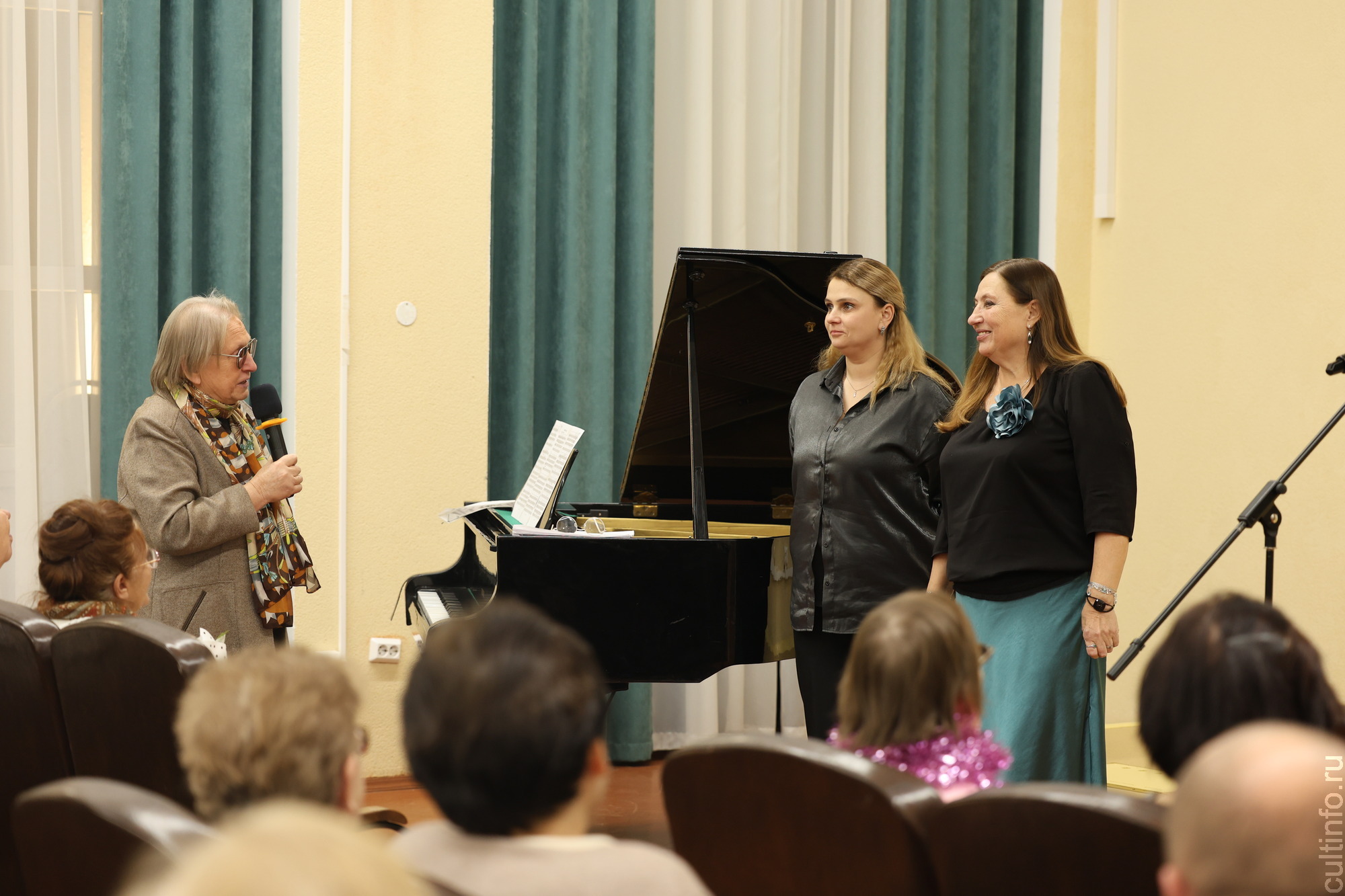 В Вологде прошел музыкальный вечер в честь юбилея известного искусствоведа и журналиста Наталии Серовой 