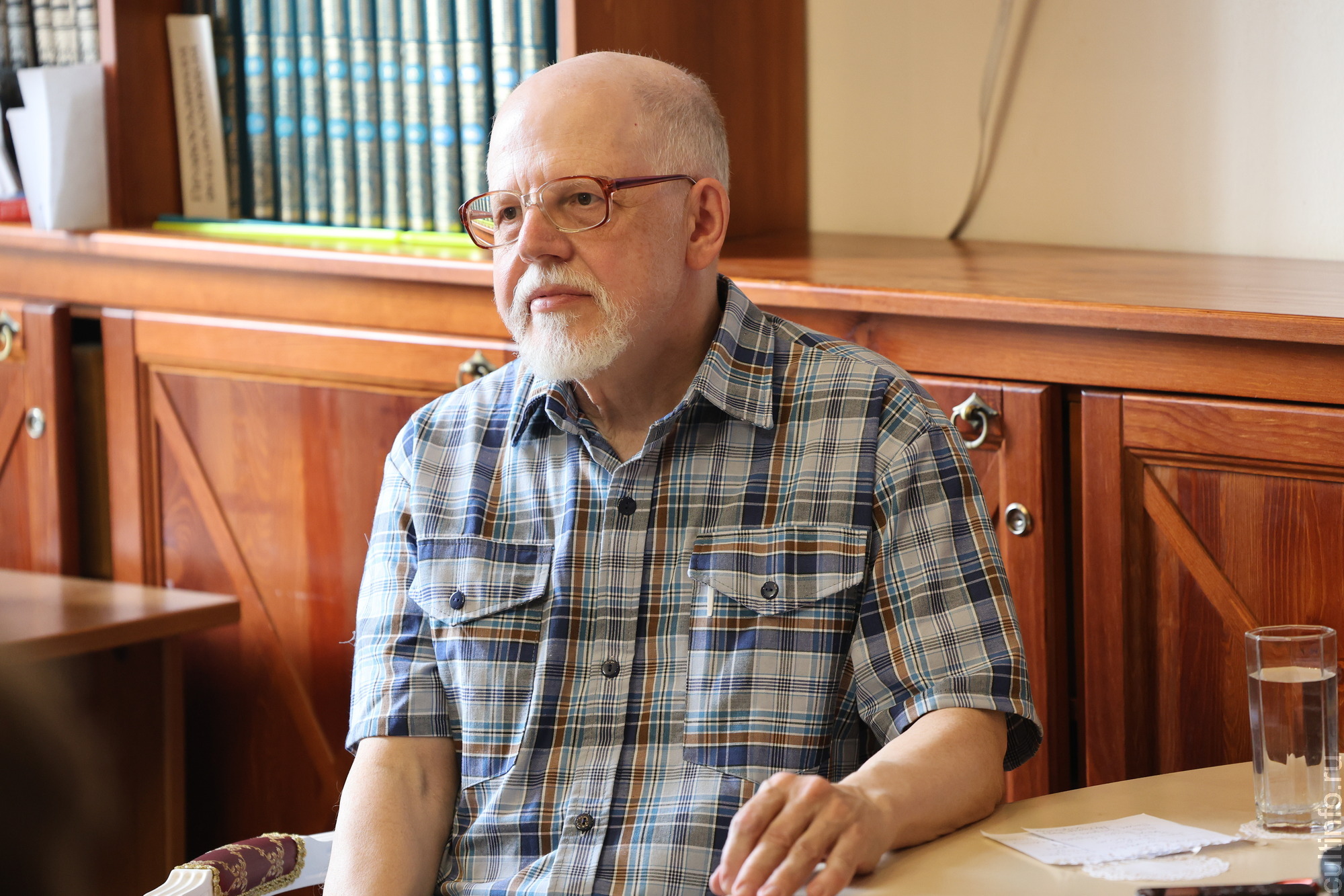 Дмитрий Шеваров 
