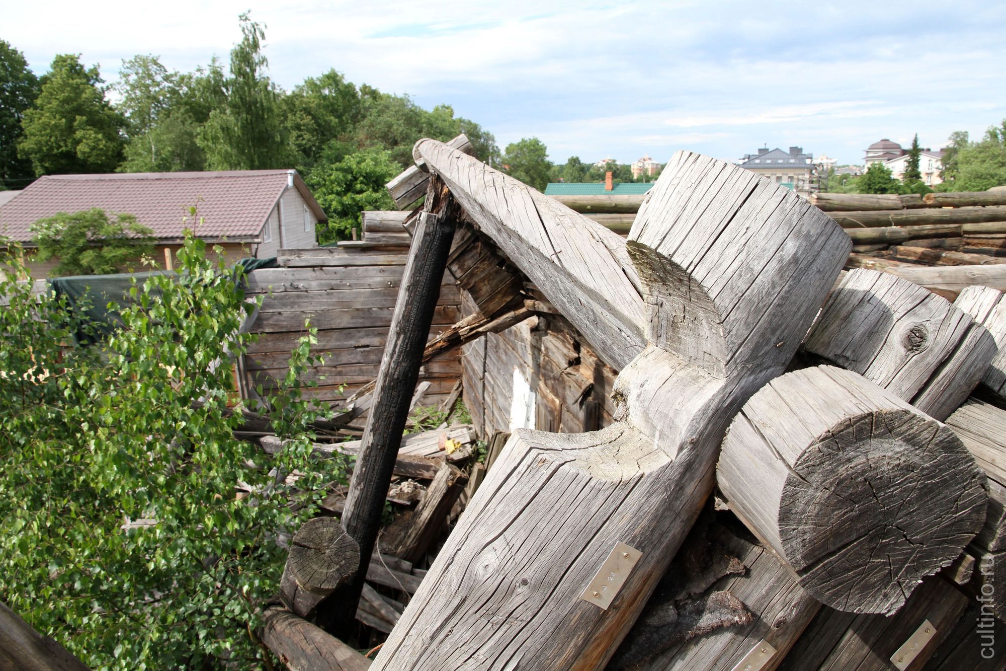 Фото дом Кулькова в процессе реставрационных работ. 08.06.26