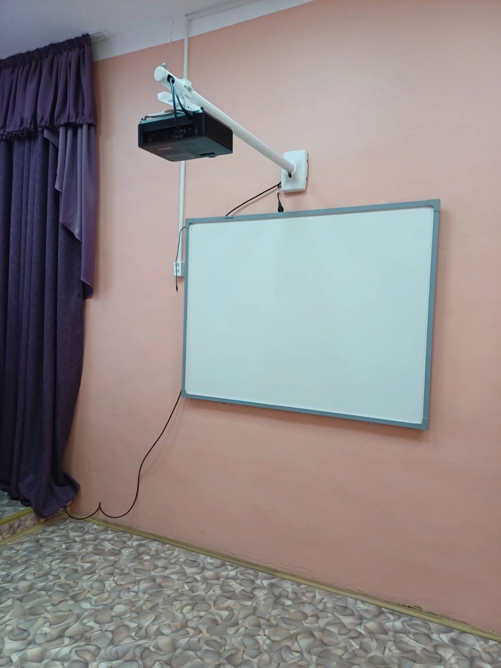 Шесть школ искусств региона получили музыкальные инструменты и оборудование благодаря нацпроекту