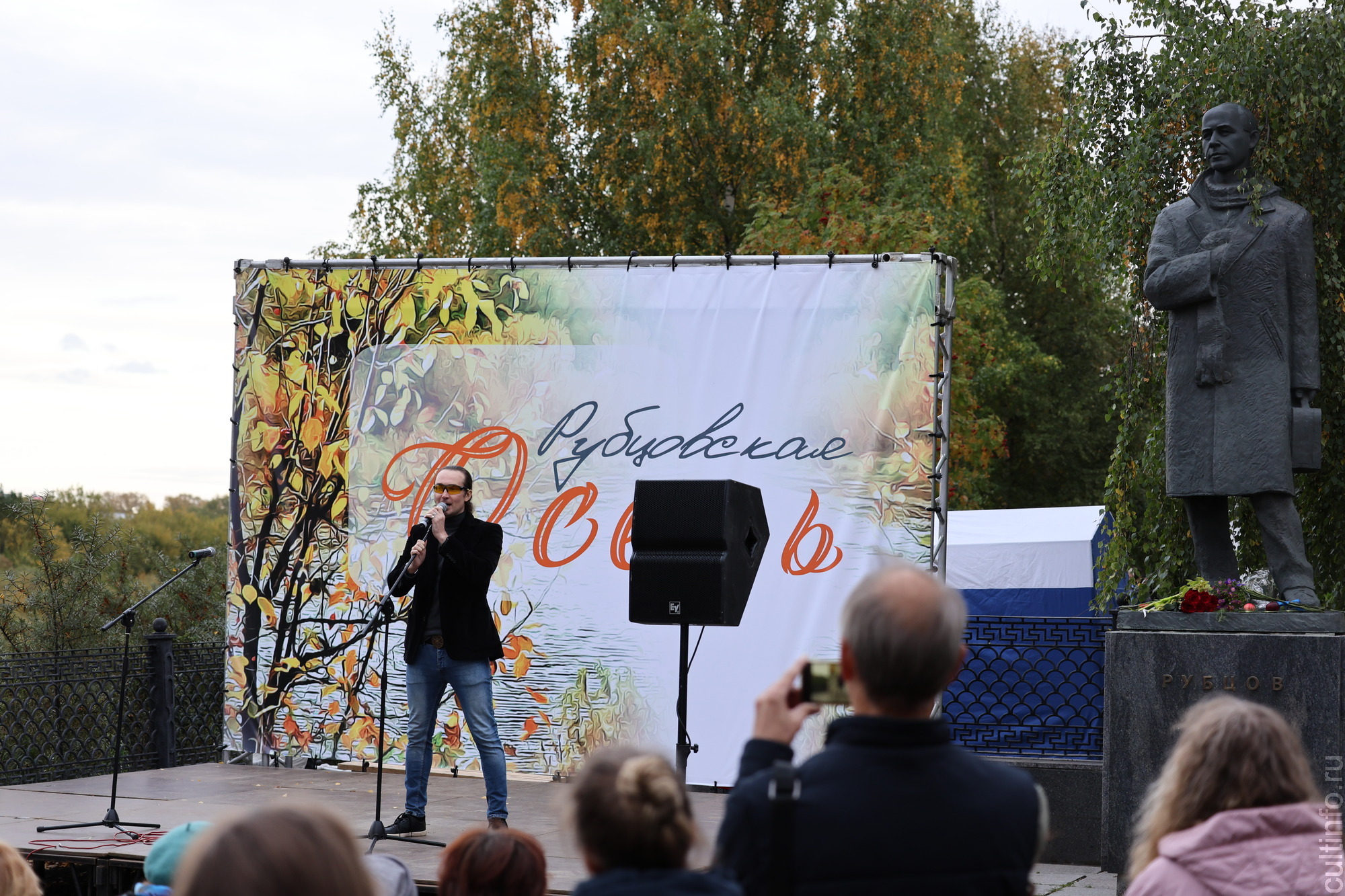 Василий Котов